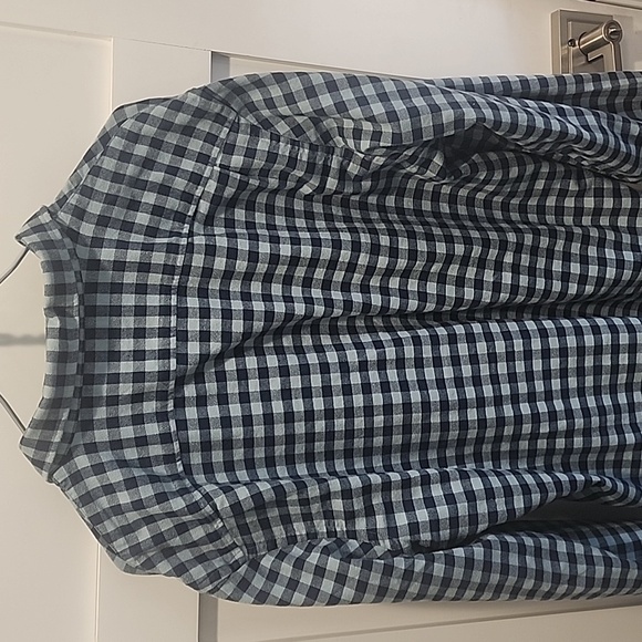 XL Faherty checkered flannel - Picture 3 of 3